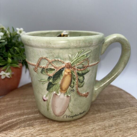 Hallmark Marjolein Bastin Nature's Sketchbook 3D Garden Mug Coffee Replacement - Picture 9 of 9